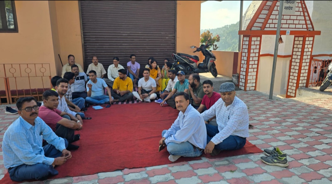 तीन अक्टूबर को खुटखुनी भैरव मंदिर से निकलेगी कलश यात्रा, नवदुर्गा समिति लक्ष्मेश्वर की बैठक सम्पन्न